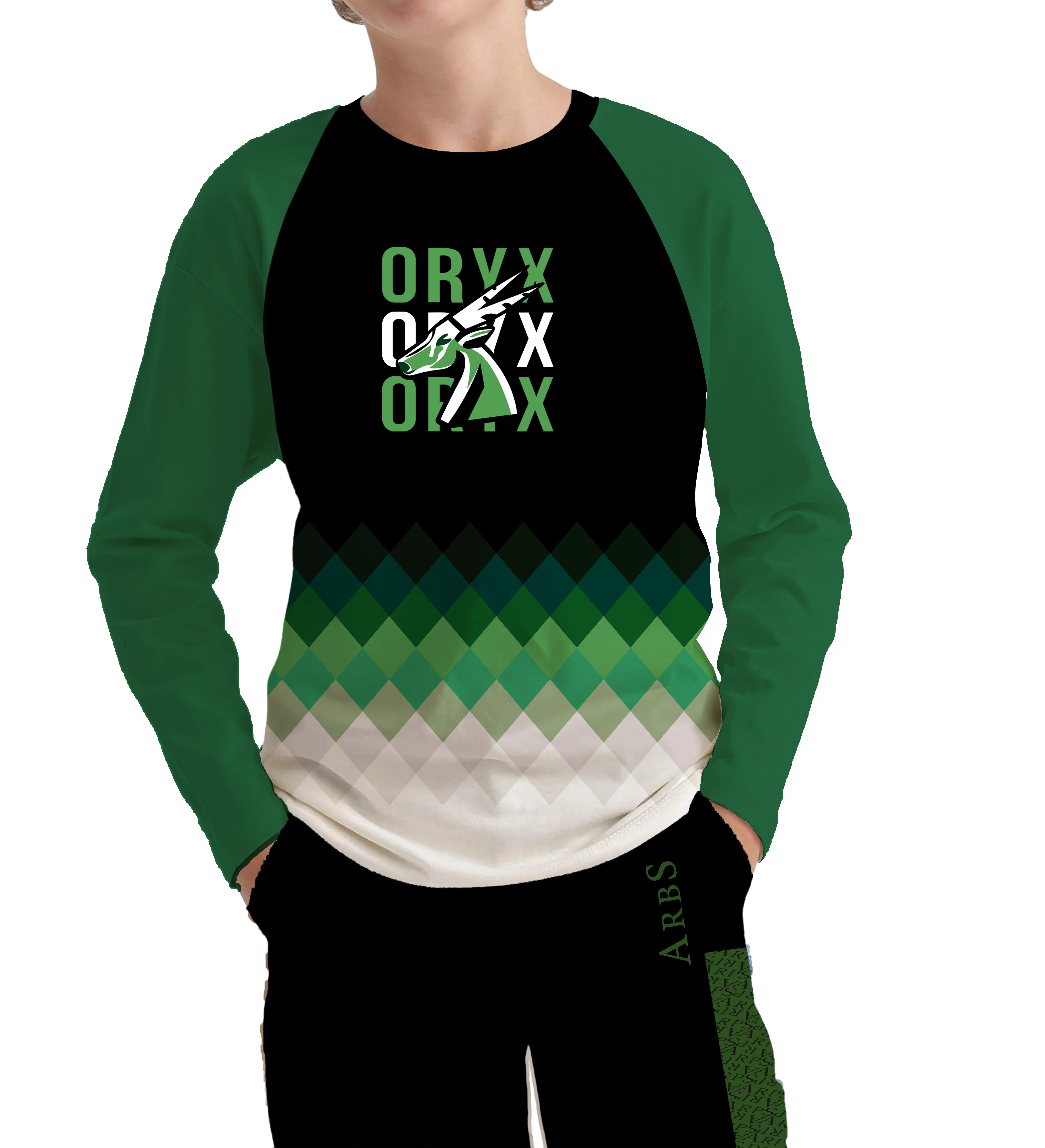 فانيلة كم طويل  اخضر مع بنطلون اسود